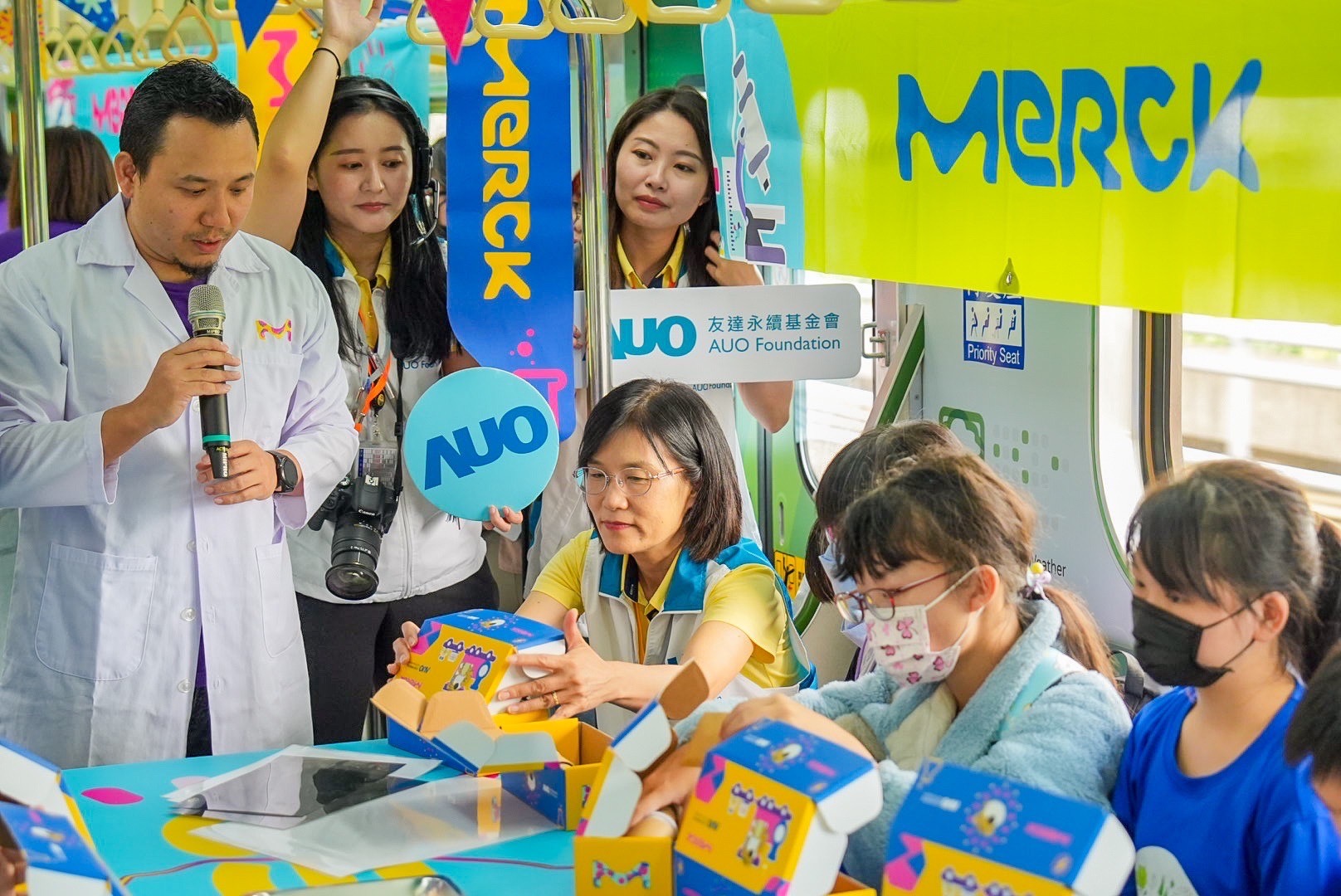 ���_�Թ����������Դ��ˮ�YԴ������ģ��OӋ��������Դ��ѭ�h��������Ԫ���m�������}���K�y�ֹ����ⷰ�Ĭ���_�l����ƌW�̲ļ������w򞣬��׌���m���B͸�^�ƌW̽����������