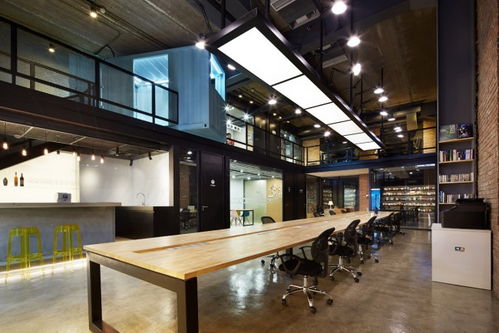 合肥傳媒公司辦公室裝修設計在工廠風基礎上增添潮流感